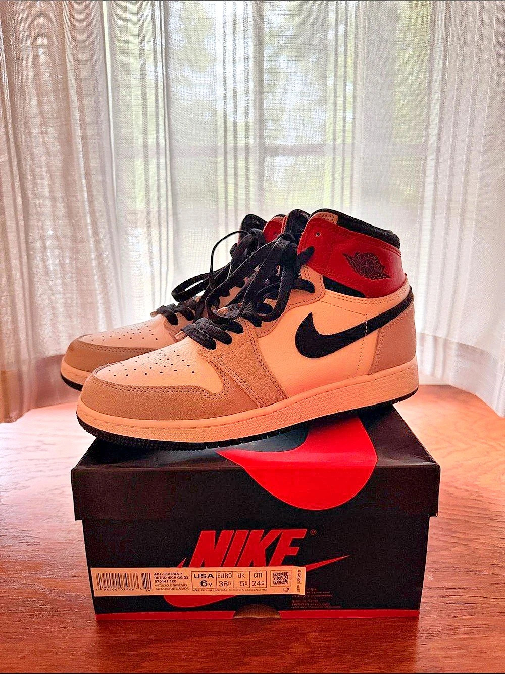 Nike Air Jordan 1 Mid Sneakers in light smoke grey